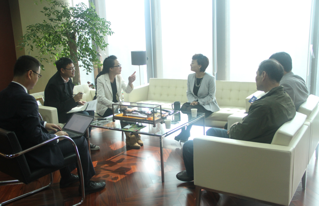 DB视讯
董事长韩芳女士接受西湖区物业管理协会专访